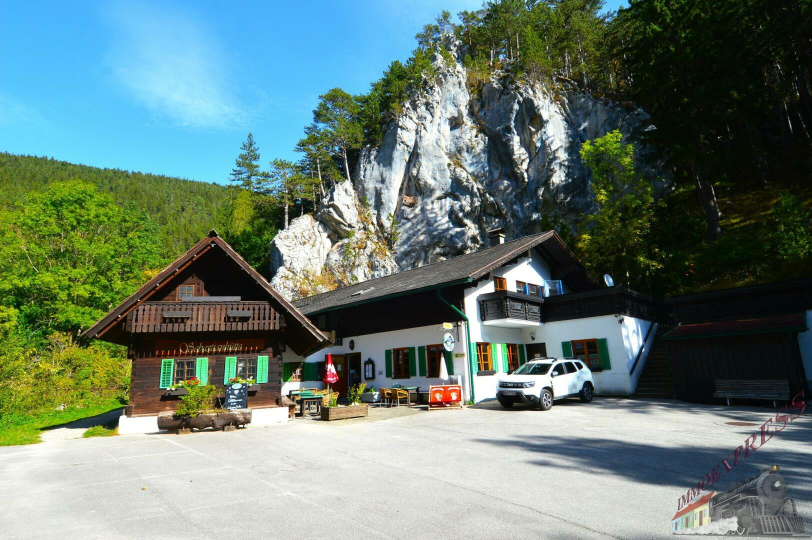 Einzigartiger Gastrobetrieb mit 2 Wohneinheiten - Wasserfall - Schneeberg